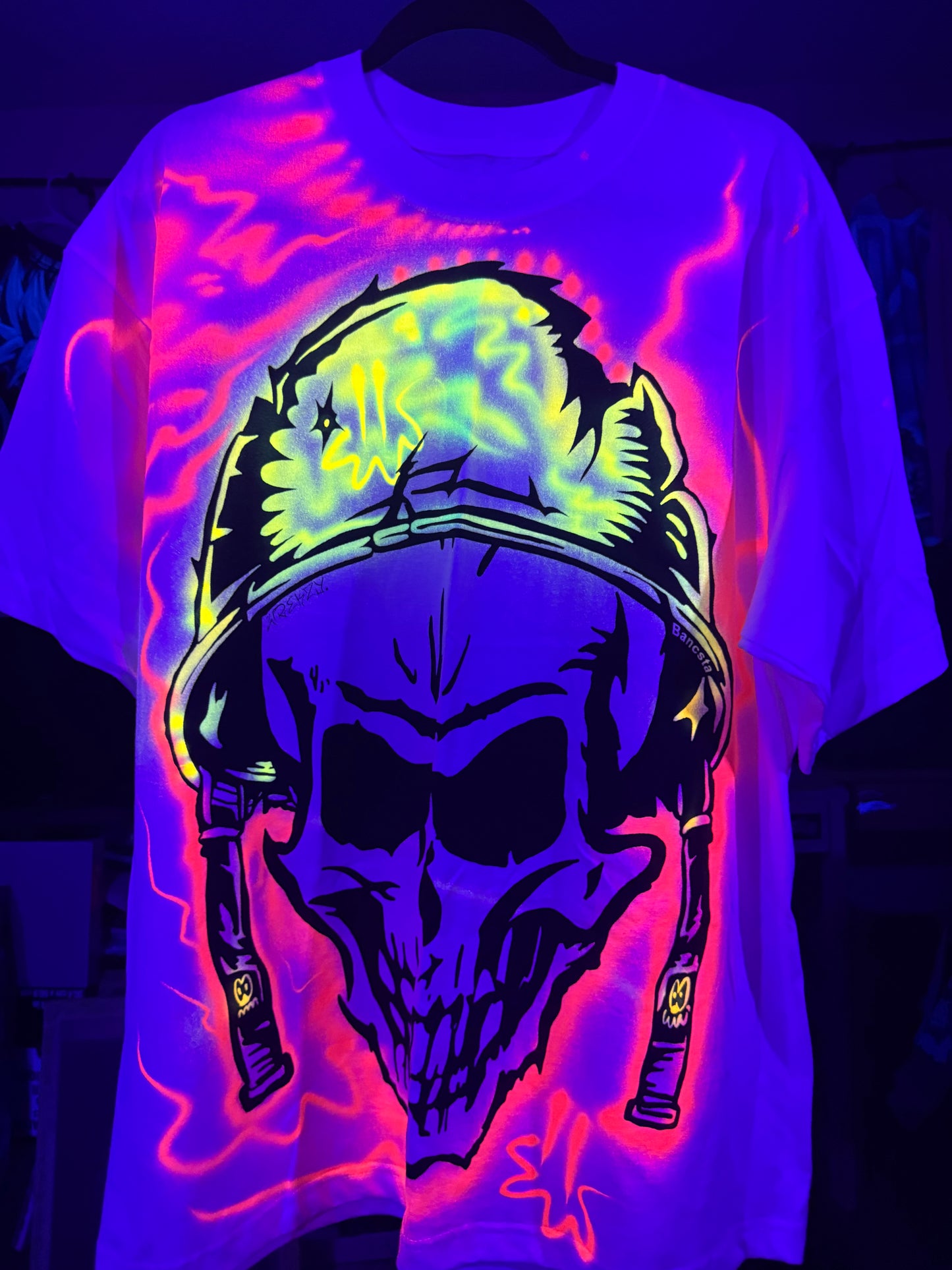 "READY 4 WAR" Size L Collab tee #1