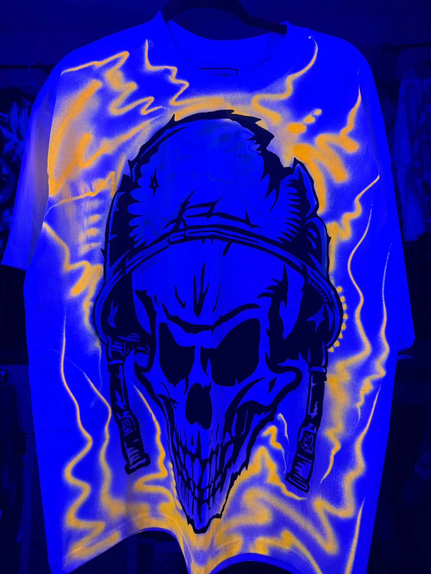 "READY 4 WAR" Size L Collab tee #4