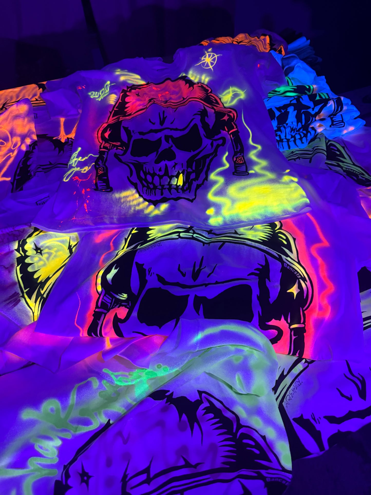 "READY 4 WAR" Size M Collab tee #8